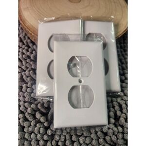 Lot Of 3~Hyper Tough Wallplate Duplex Outlet (White)‎ 53146-T1~NEW IN PACKAGE